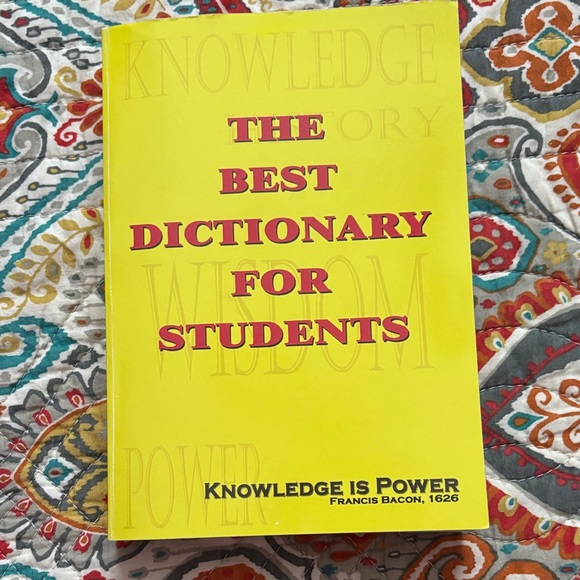 Yellow Student Dictionary - Picture 1 of 9